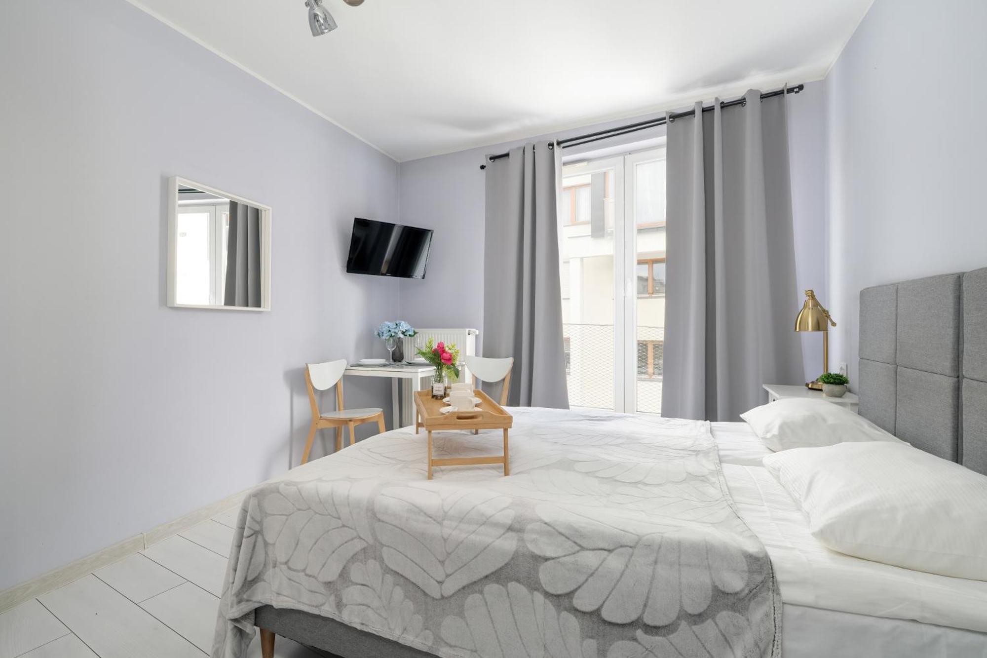 Stylowe I Eleganckie Studia Very Berry W Poznaniu By Noclegi Renters Extérieur photo