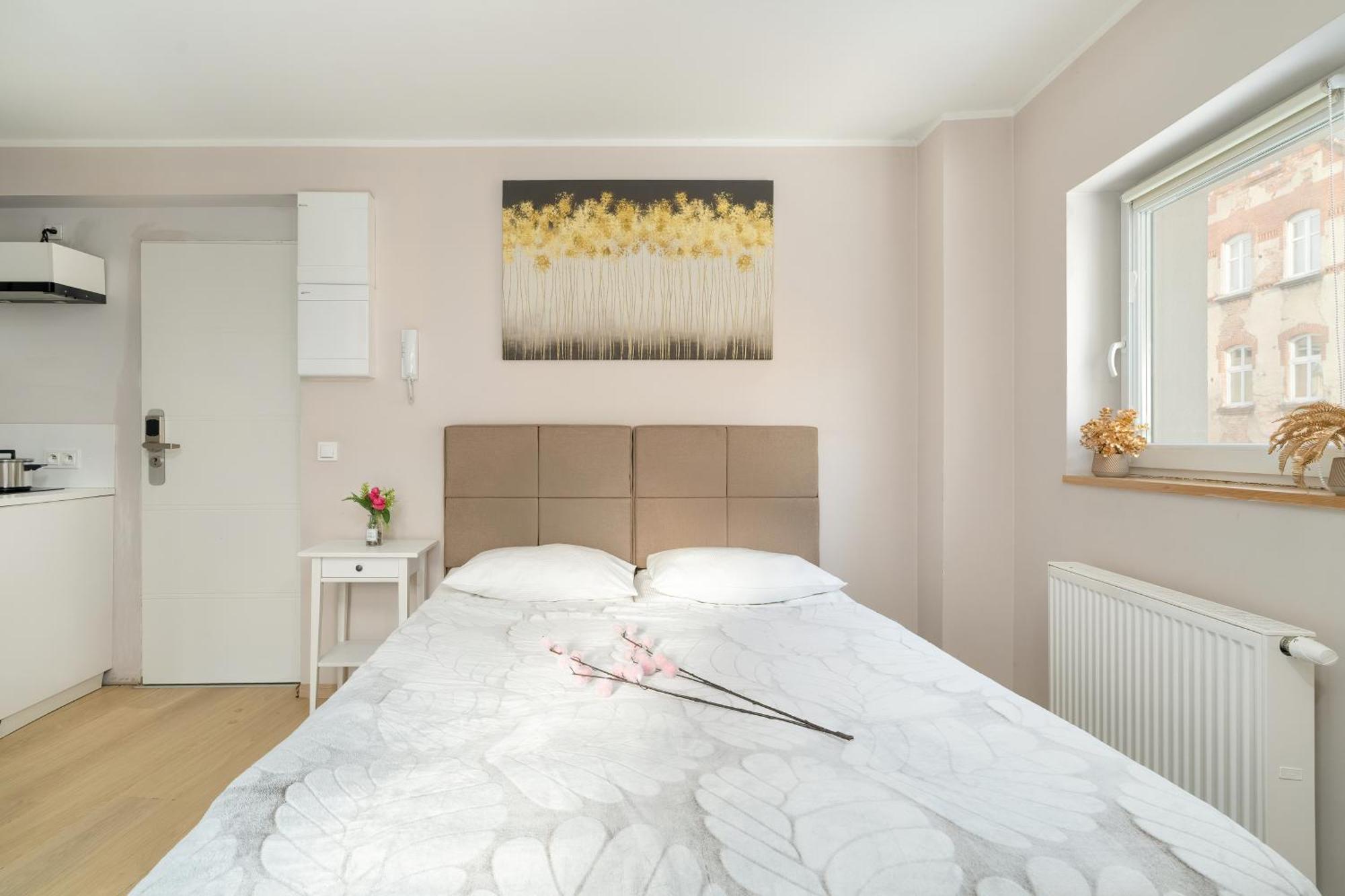 Stylowe I Eleganckie Studia Very Berry W Poznaniu By Noclegi Renters Extérieur photo