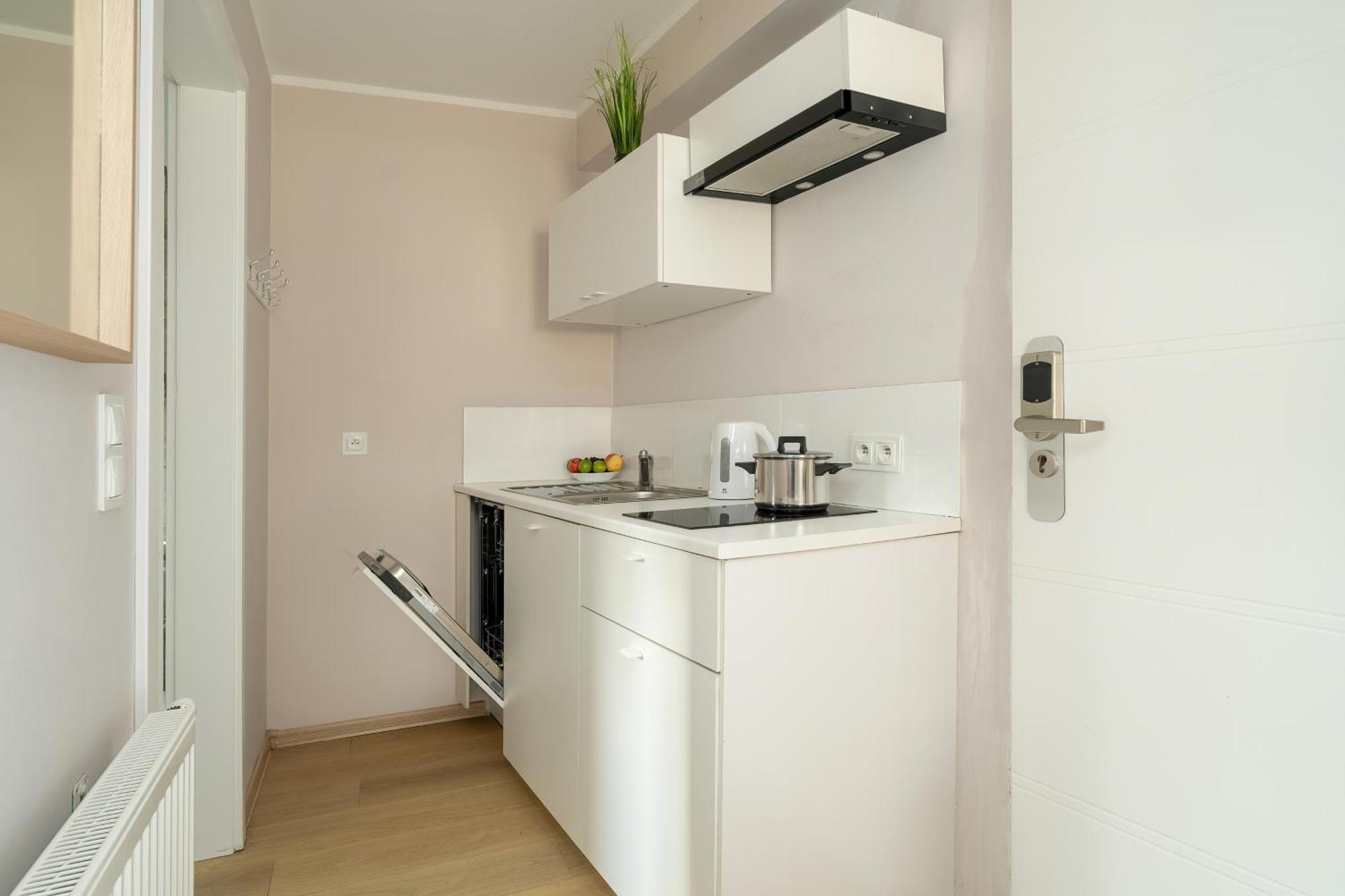Stylowe I Eleganckie Studia Very Berry W Poznaniu By Noclegi Renters Extérieur photo