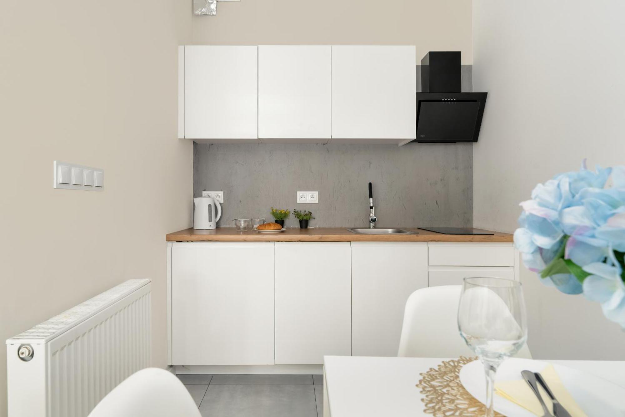 Stylowe I Eleganckie Studia Very Berry W Poznaniu By Noclegi Renters Extérieur photo